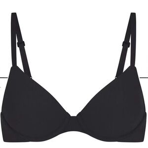 SKIMS T SHIRT BRA